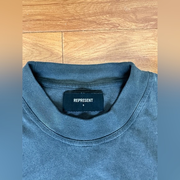 Represent Shark Teeth t shirt size small fits like a medium - Picture 5 of 9